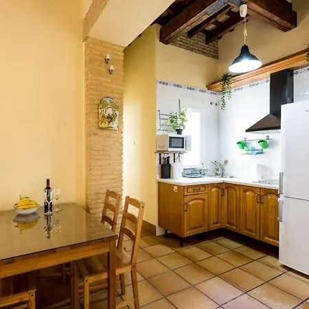 Precioso - Localizacion Ideal **wifi - A/c** Seville